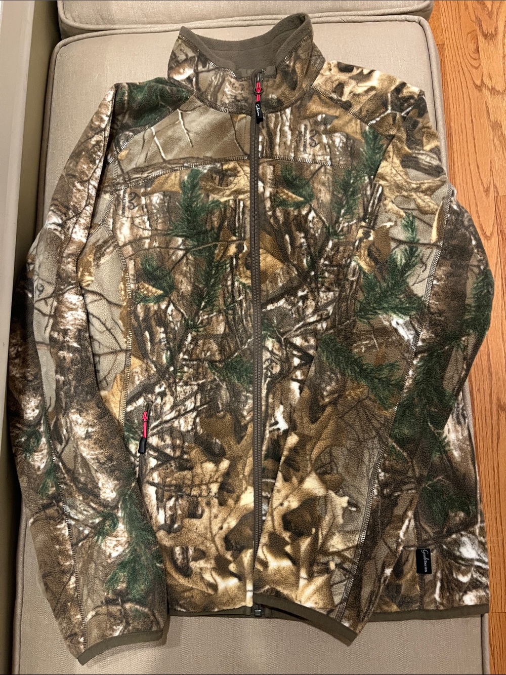Gander Mountain Guide Series Realtree Camouflage Fleece Jacket Small